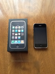 Iphone 3G 8GB.