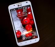 Продам LG Optimus L7 dual (РСТ) гарантия в СЦ 36 мес. Полный комплект.